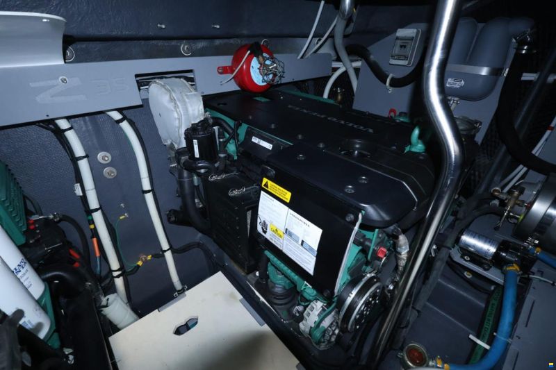 Cranchi Z35