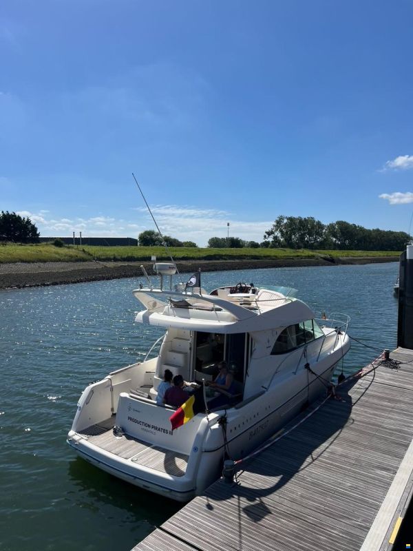 Jeanneau Prestige 36 Fly