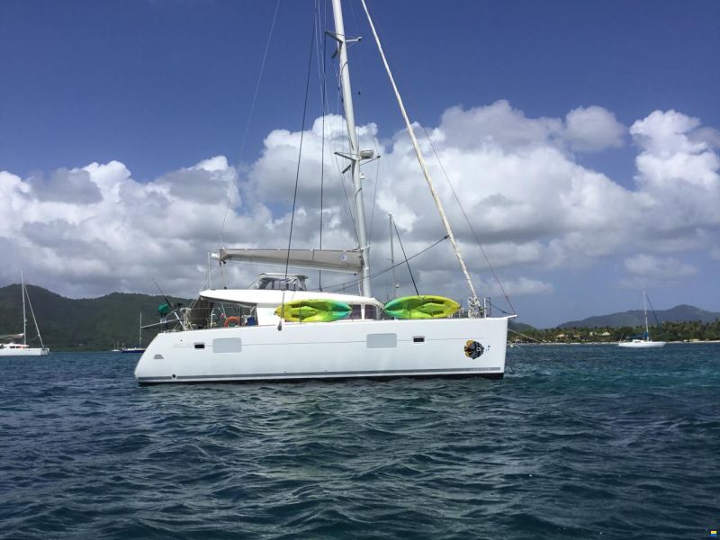 Lagoon 400