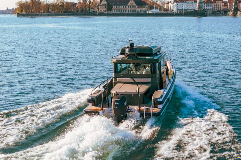 Axopar 28