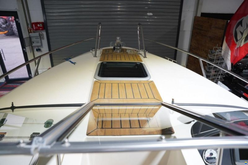 Quicksilver ACTIVE 645 CABIN