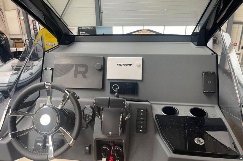 Technohull 38 Grand Sport