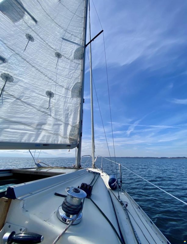 Bavaria 606