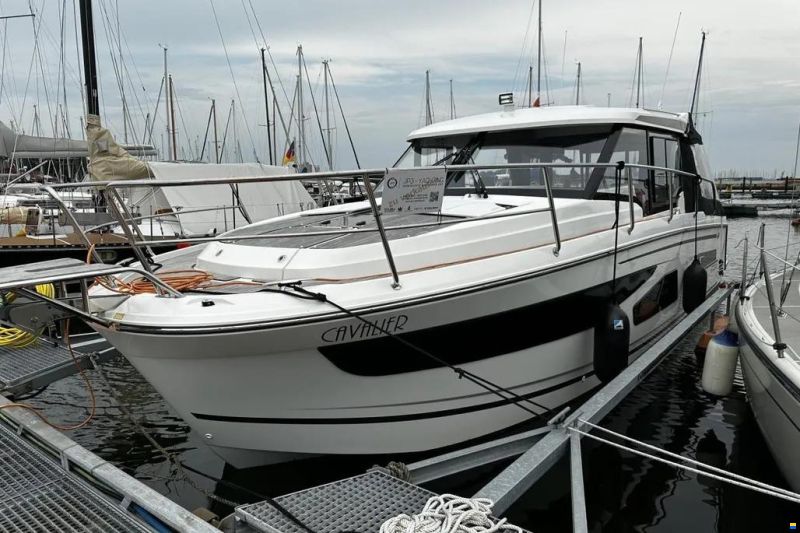 Jeanneau Merry Fisher 1095