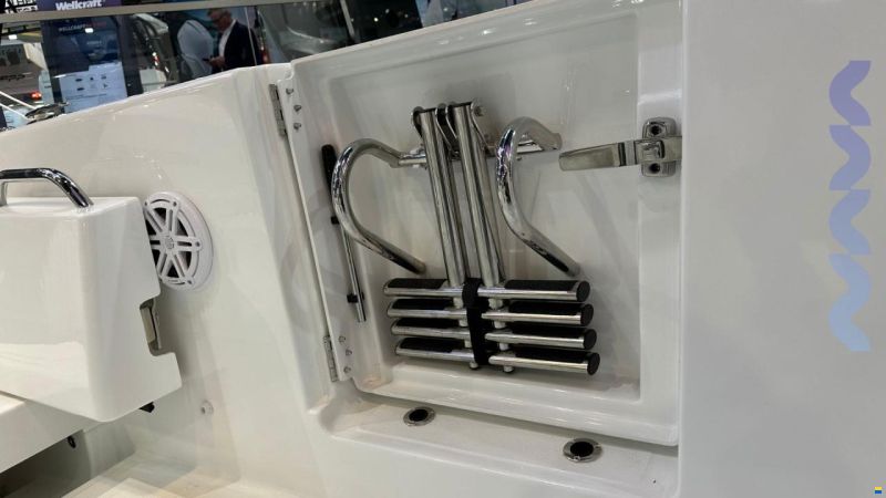 Wellcraft 28 T-TOP