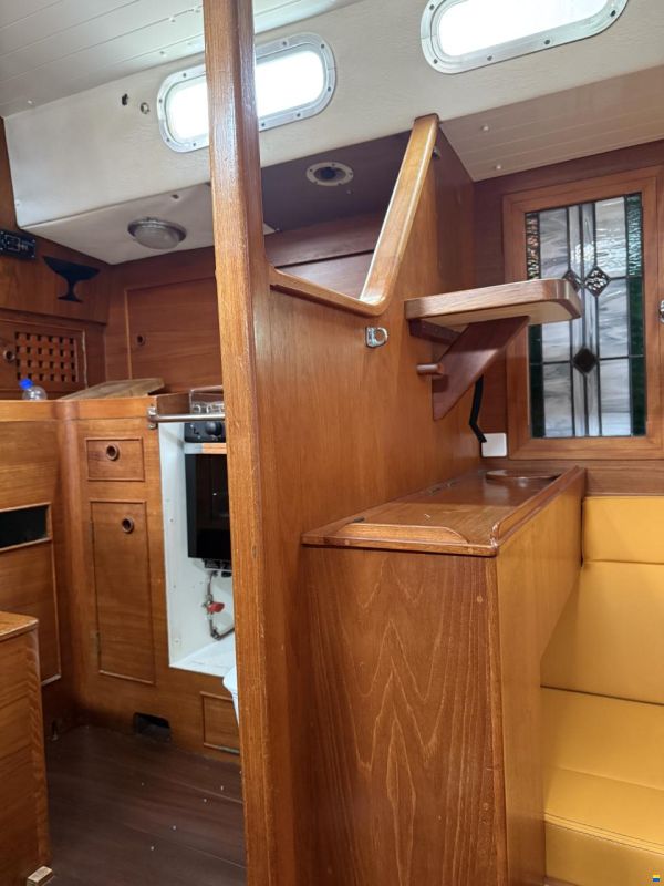 Tradewind 35