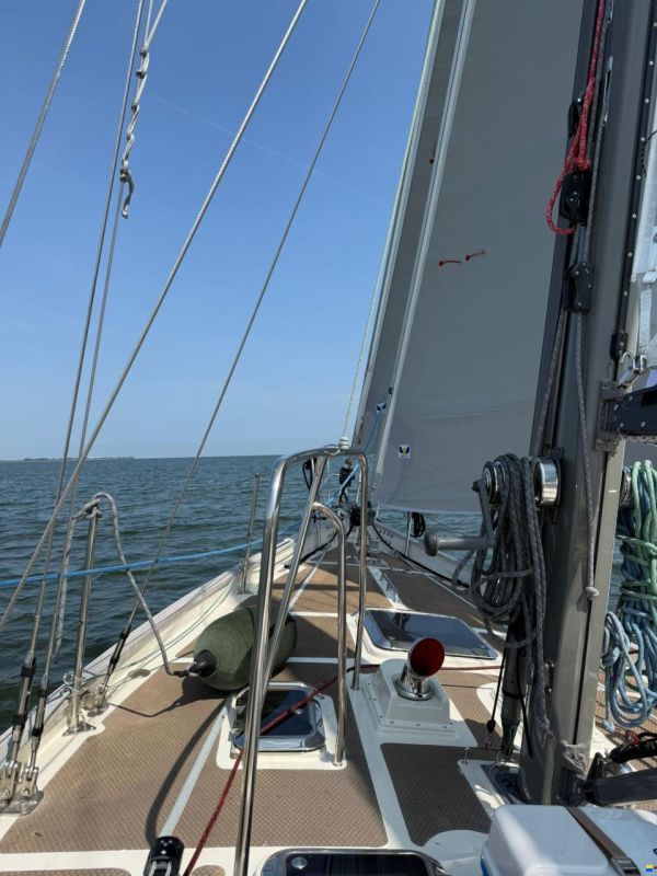 Tradewind 35