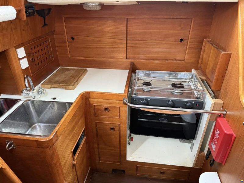 Tradewind 35
