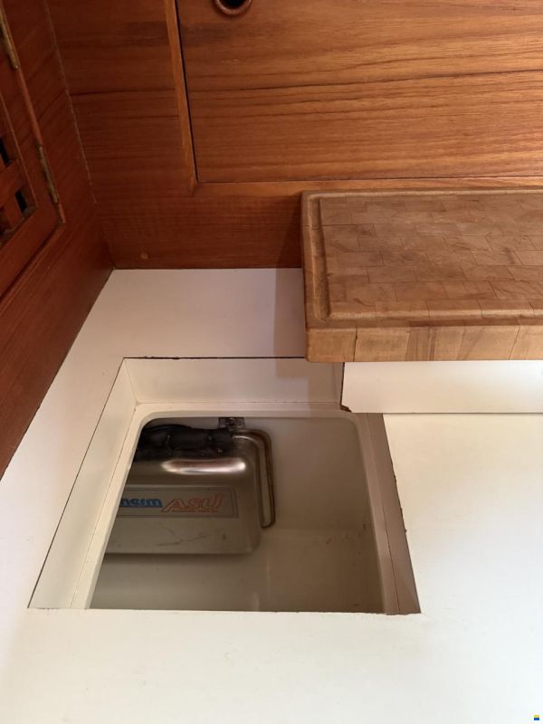 Tradewind 35