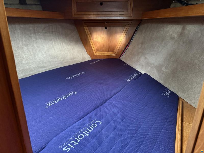 Tradewind 35