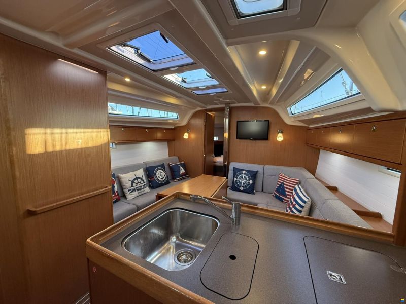 Bavaria 37 Cruiser