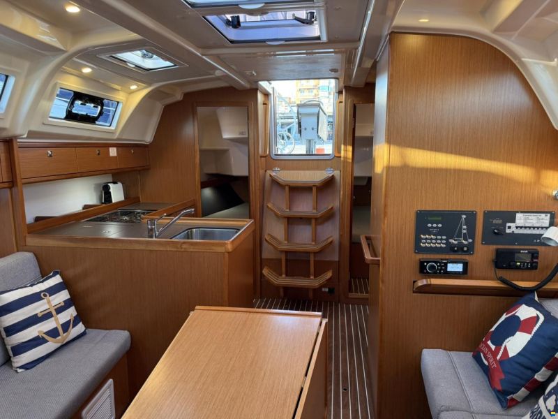 Bavaria 37 Cruiser