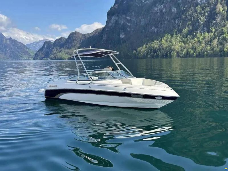 Bryant Boats 214 Bowrider