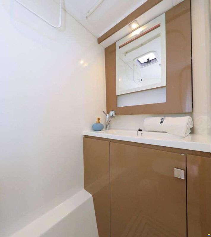 Fountaine Pajot MY 37
