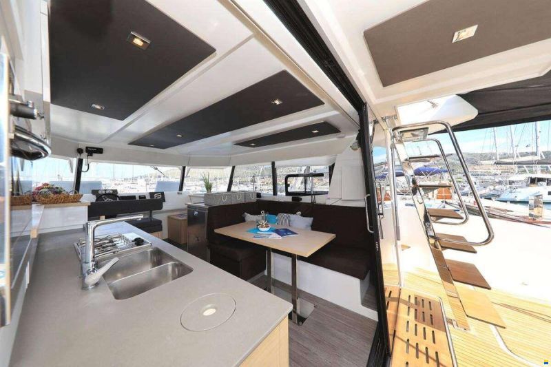 Fountaine Pajot MY 37