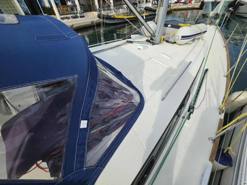 Beneteau OCEANIS 38.1