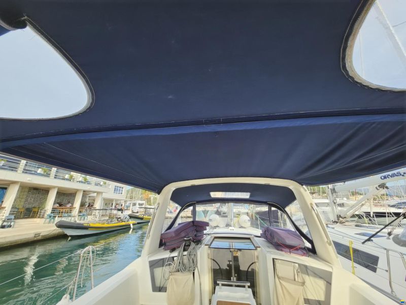 Beneteau OCEANIS 38.1