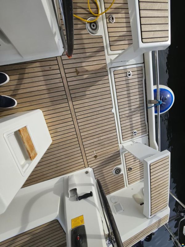 Beneteau OCEANIS 38.1