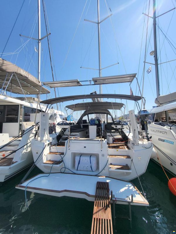 Dufour 44