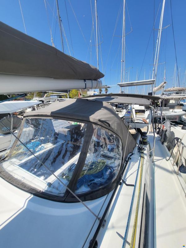 Dufour 44