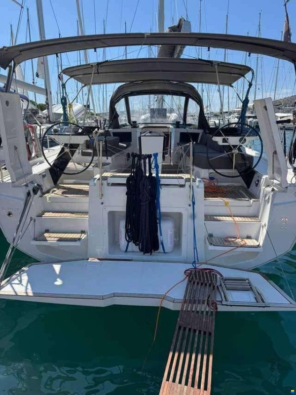 Dufour 44