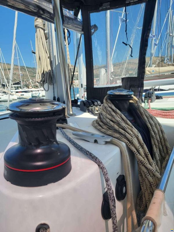 Lagoon 42