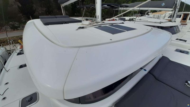 Lagoon 42