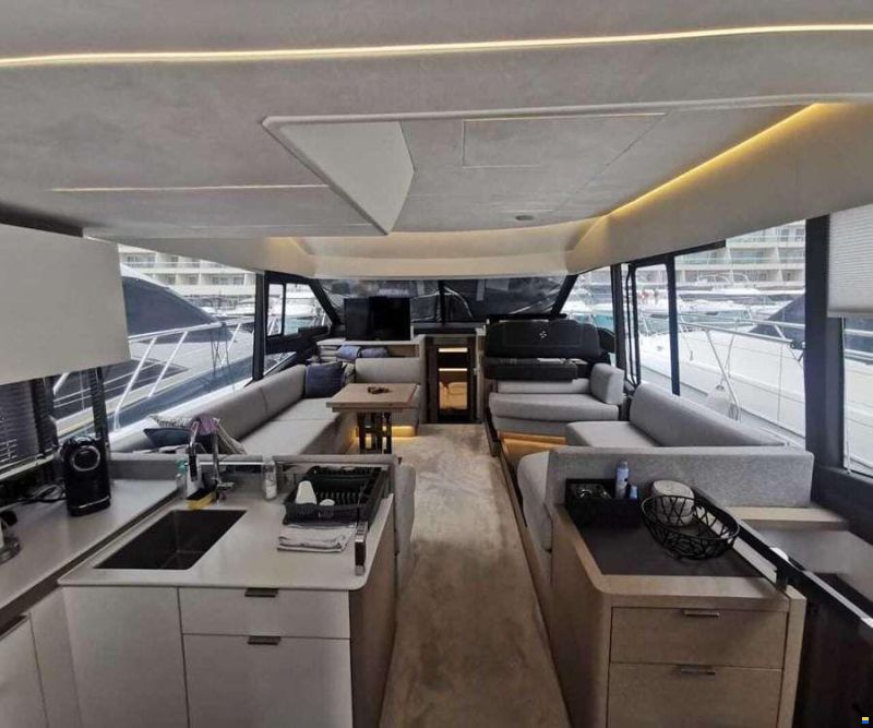 Prestige 590