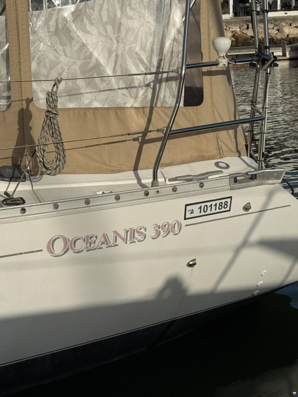 Beneteau Oceanis 390 - 1988