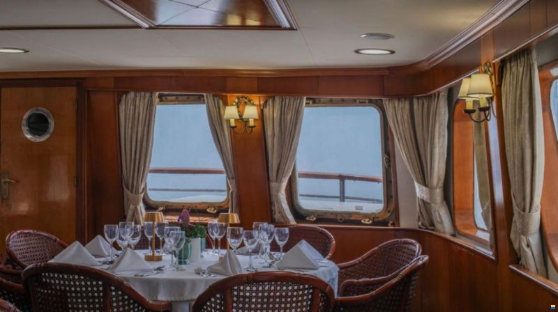 Kremer-Werft Boutique Cruise Ship 50m