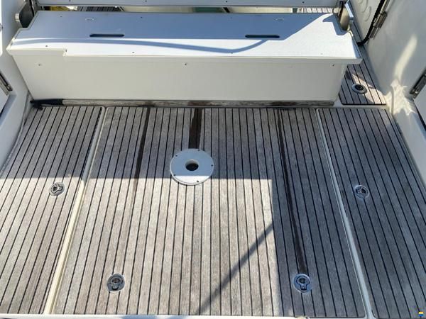 Beneteau Flyer 8.8 SUNdeck