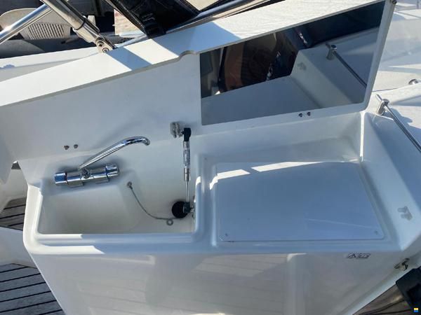Beneteau Flyer 8.8 SUNdeck