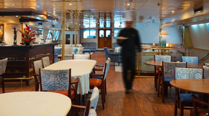 Perama Boutique Cruise Ship 45m