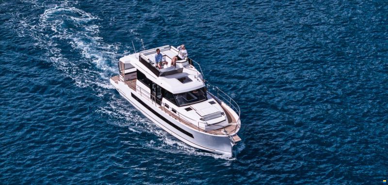 Northman 1300 Diesel with Flybridge