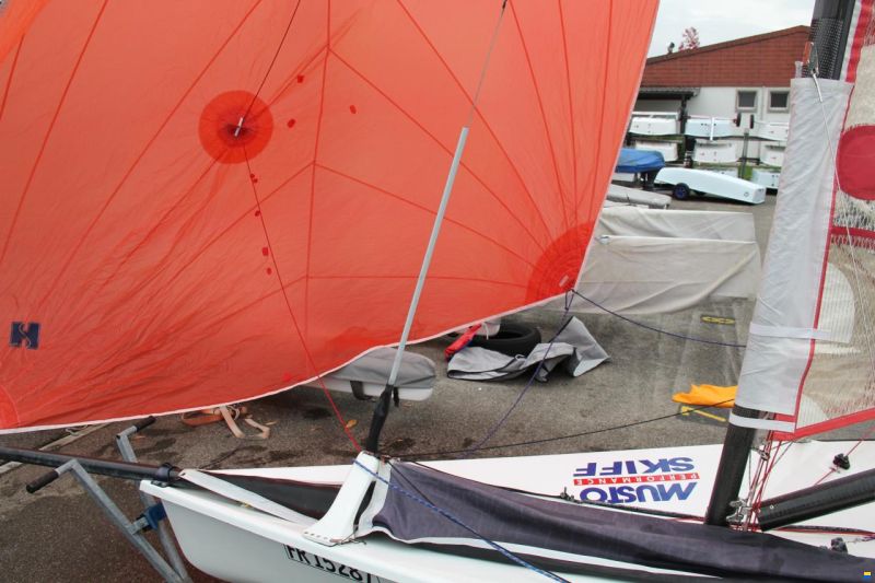 Ovington Musto Performace Skiff