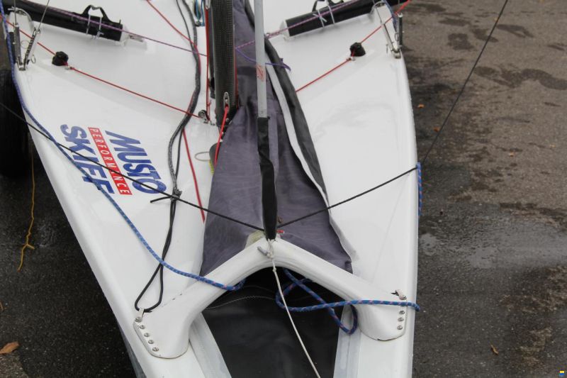 Ovington Musto Performace Skiff