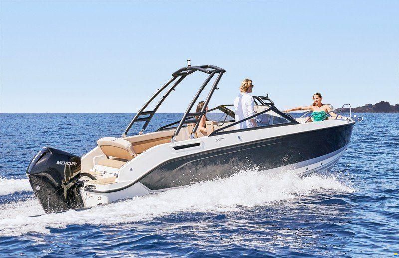 Quicksilver ACTIV 675 BOWRIDER