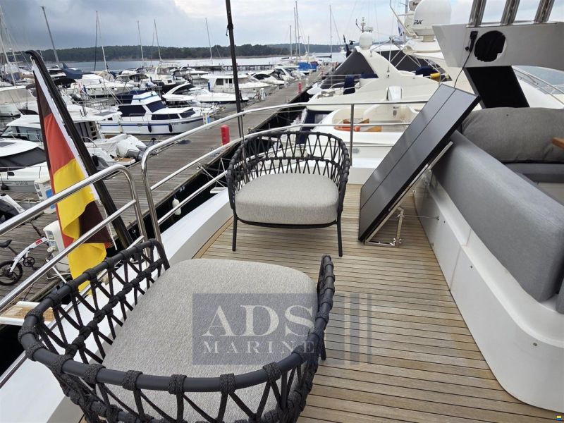 Sunseeker Manhattan 73