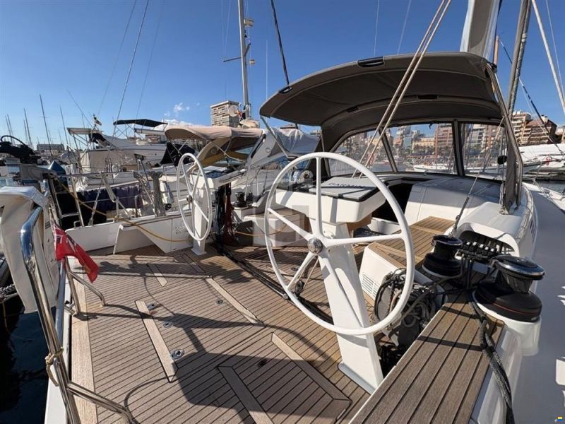 Beneteau First 44