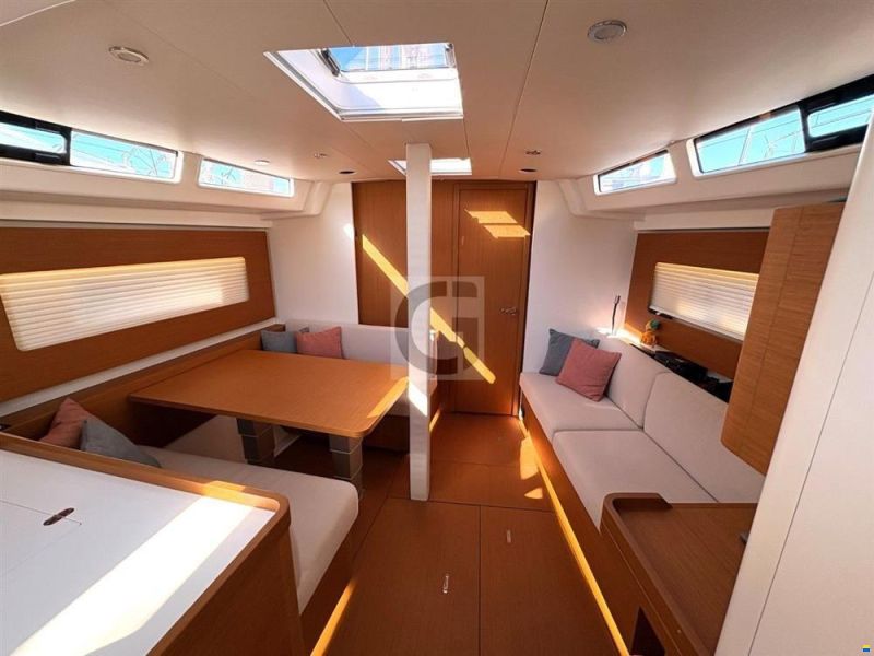 Beneteau First 44