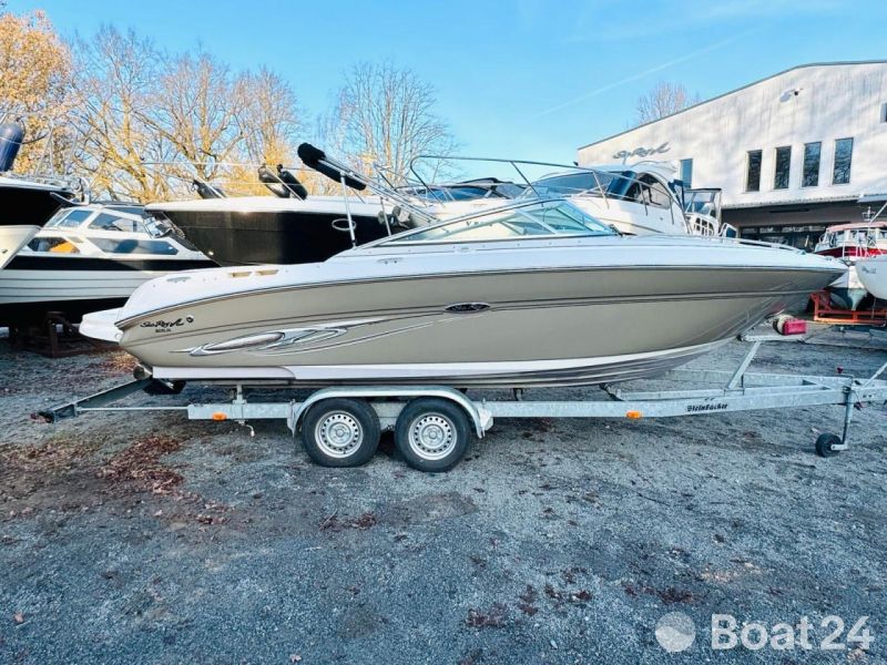 Sea Ray 220 SunSport Edition
