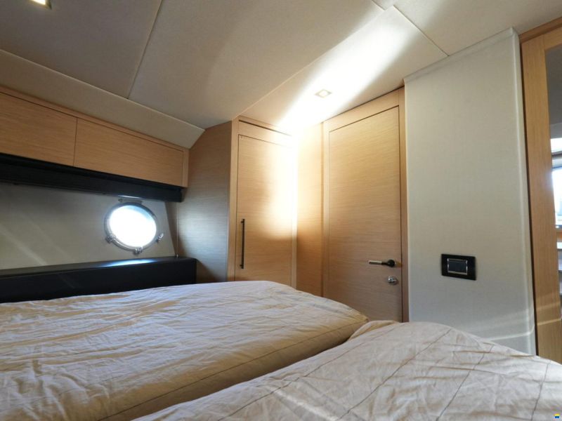Sessa C46 HT IPS