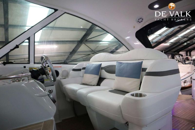 Formula 45 Yacht.