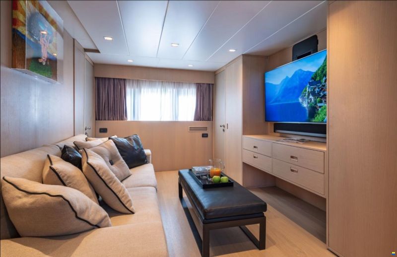 Admiral Yachts Admiral 31m