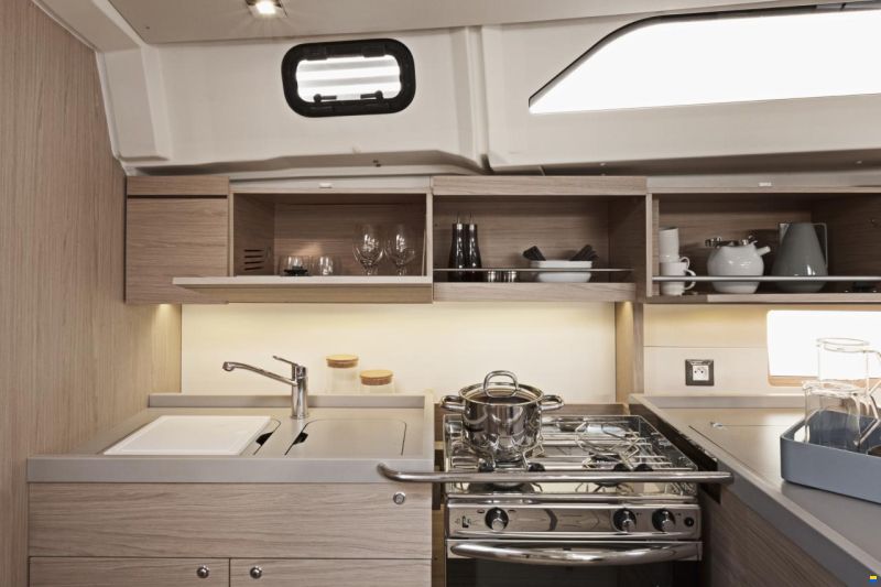 Beneteau Oceanis 46.1