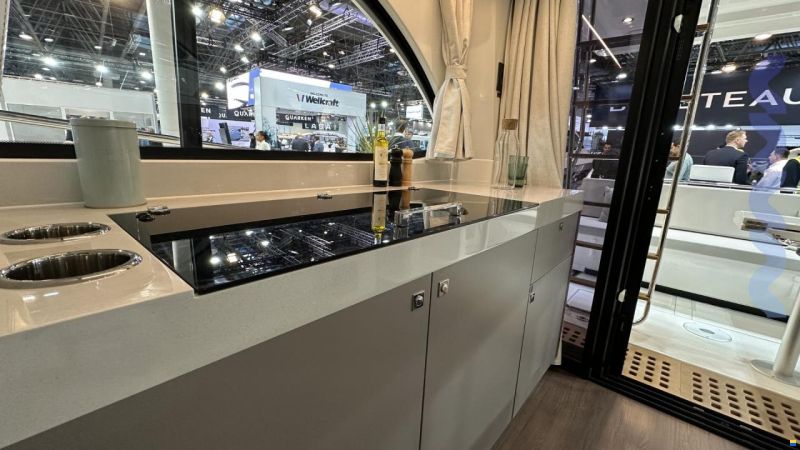 Beneteau ANTARES 11 FLY