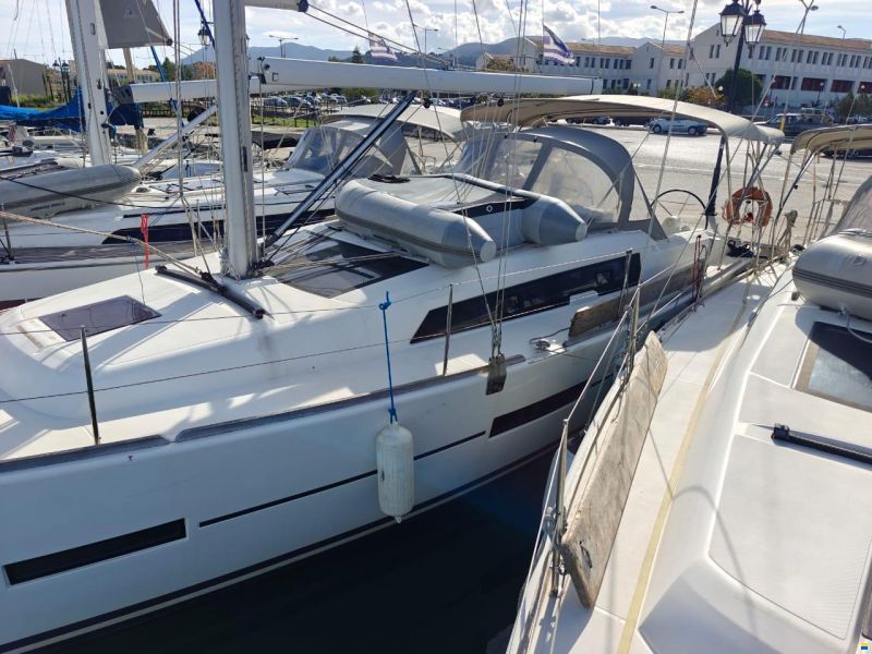 Dufour 382