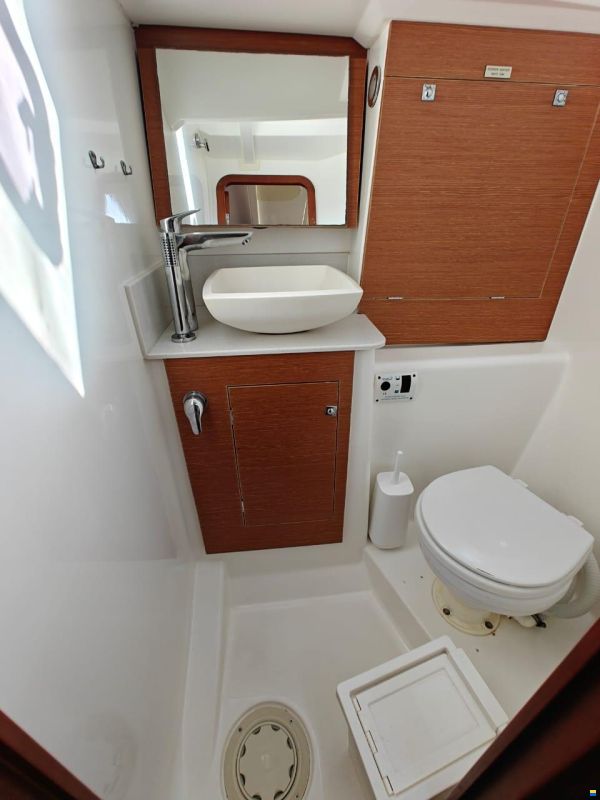 Dufour 382