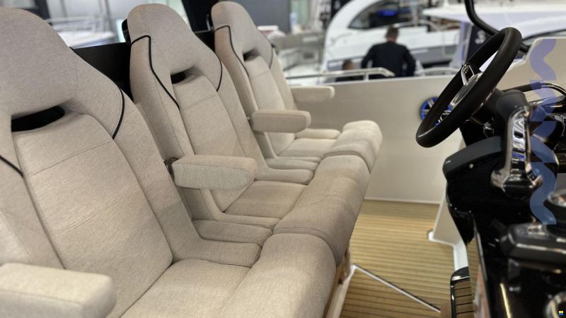 Beneteau NEW GRAN TURISMO 35