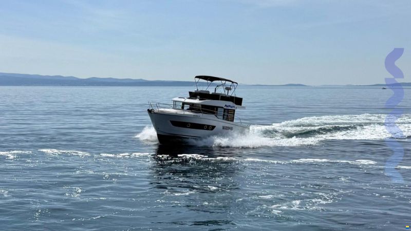 Beneteau NEW SWIFT TRAWLER 37 FLY